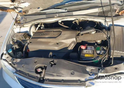 2003 Honda Odyssey Ex-L from USA, damaged, VIN 5FNRL18713B027560